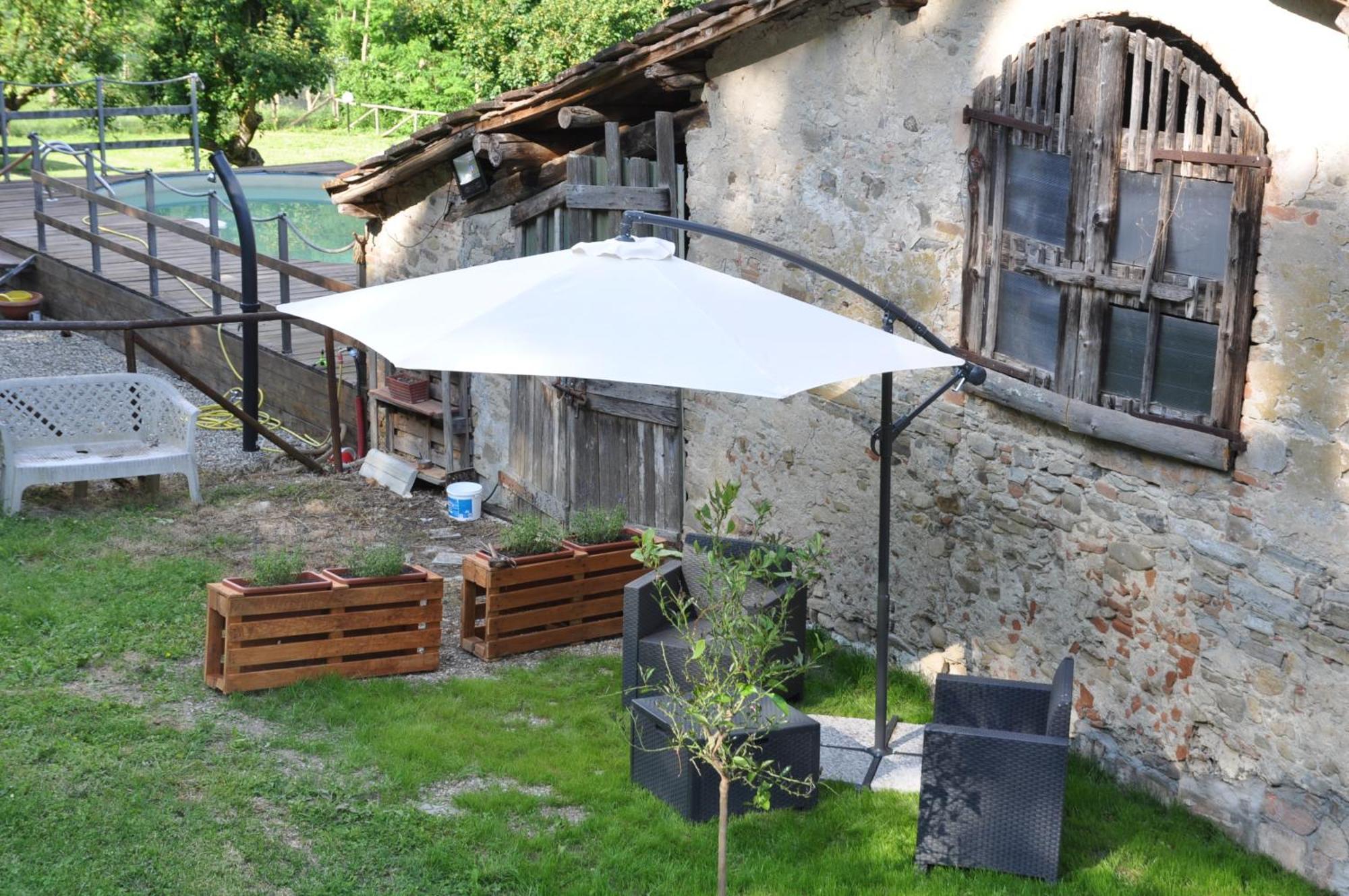 Locanda Di Alberi Borgo San Lorenzo Exterior photo